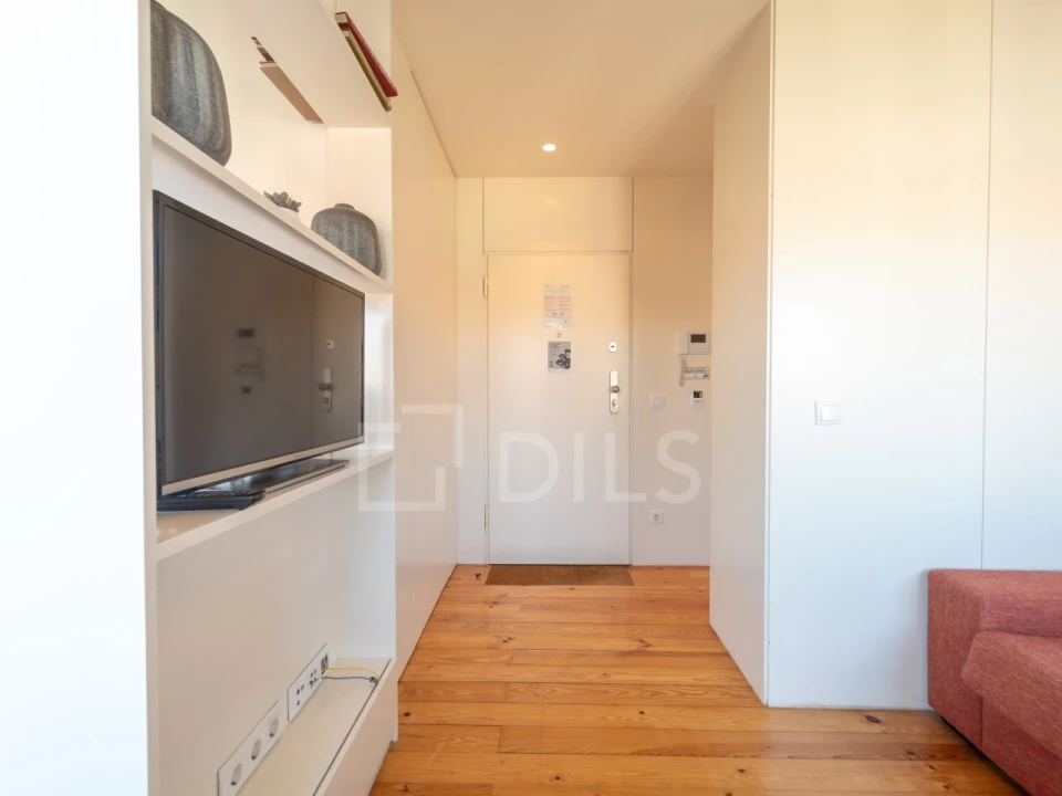 Apartamento T1 para Venda em Cedofeita, Santo Ildefonso, Sé, Miragaia, São Nicolau e Vitória Foto 4