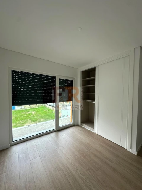 Moradia T3 para Venda em Fernao Ferro
