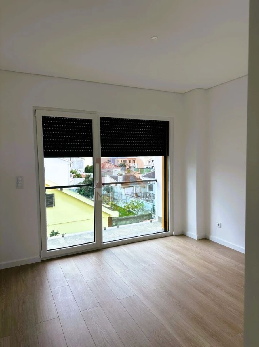 Moradia T3 para Venda em Fernao Ferro Foto 7