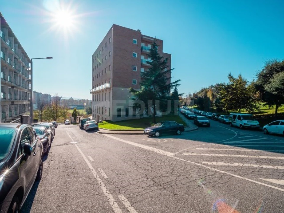Apartamento T2 para Venda em Vila Nova de Famalicão e Calendário Foto 23
