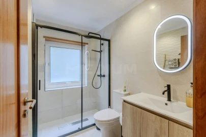 Apartamento T2 para Venda em Vila Nova de Famalicão e Calendário