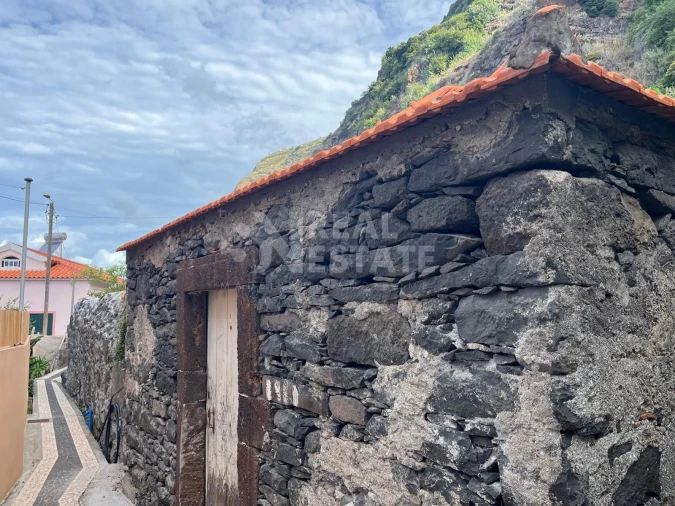 Terreno para Venda em Jardim do Mar Foto 8