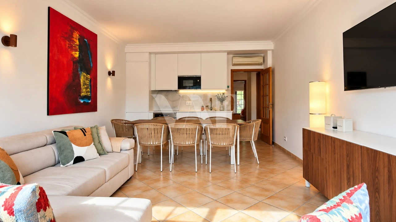 Apartamento T3 para Venda em Quarteira Foto 8