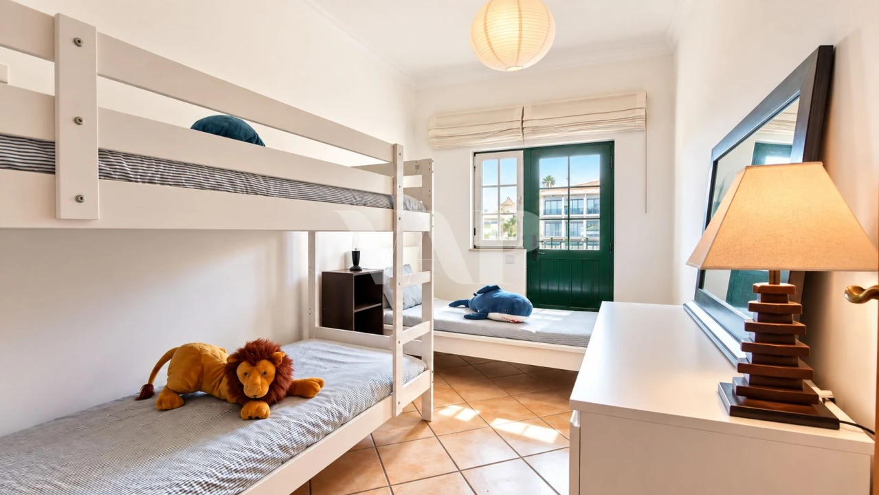 Apartamento T3 para Venda em Quarteira Foto 17