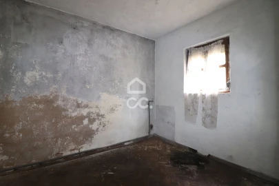 Moradia T3 para Venda em Chão de Couce