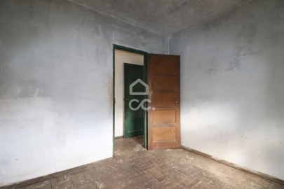 Moradia T3 para Venda em Chão de Couce