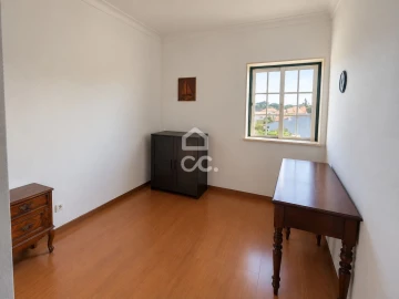 Moradia T2 para Venda em Lamas e Cercal