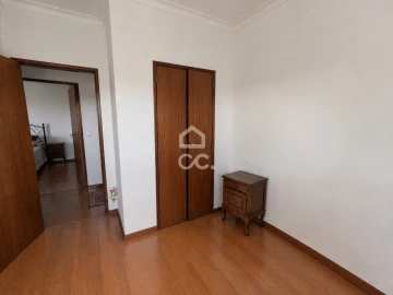 Moradia T2 para Venda em Lamas e Cercal