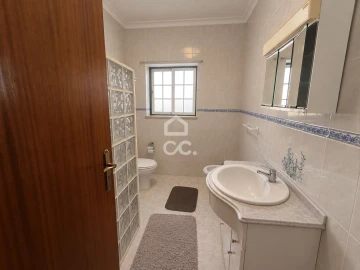 Moradia T2 para Venda em Lamas e Cercal