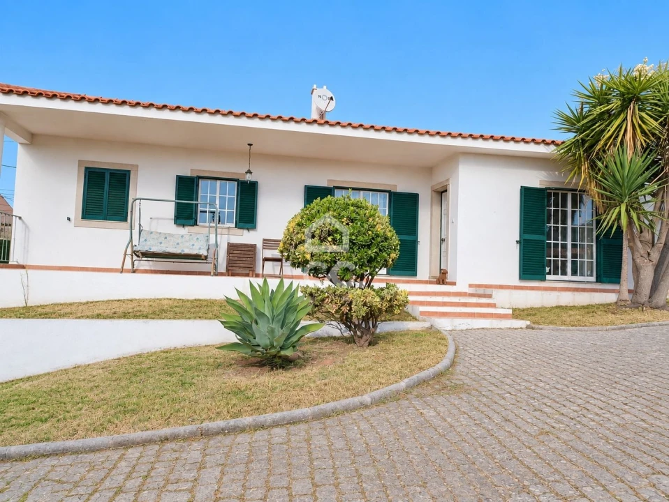 Moradia T2 para Venda em Lamas e Cercal Foto 11