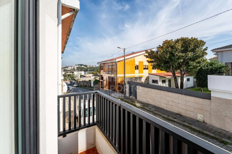 Moradia T3 para Venda em Campanhã Foto 19