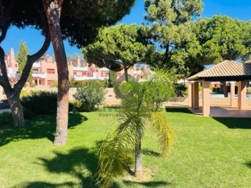 Apartamento T2 para Venda em Quarteira