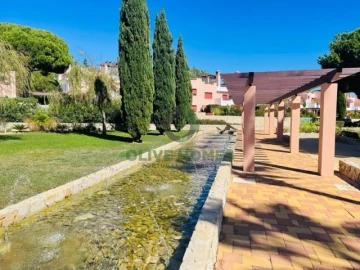 Apartamento T2 para Venda em Quarteira