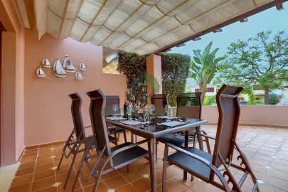 Apartamento T2 para Venda em Quarteira
