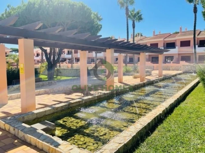Apartamento T2 para Venda em Quarteira Foto 42
