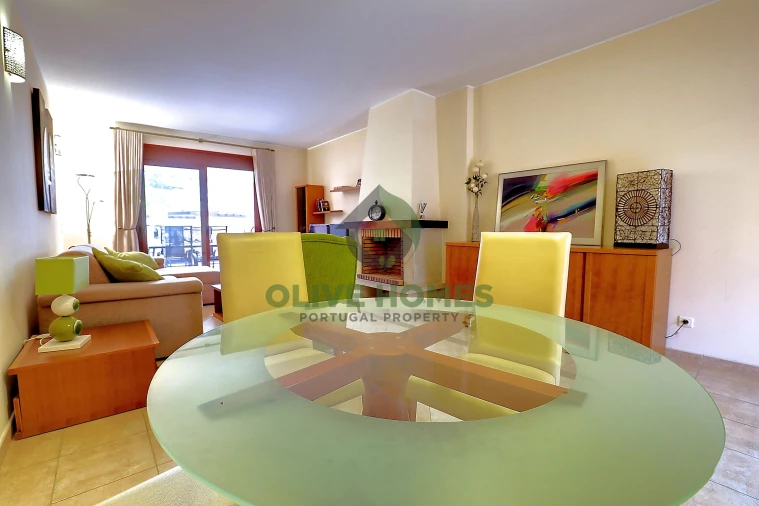 Apartamento T2 para Venda em Quarteira Foto 5