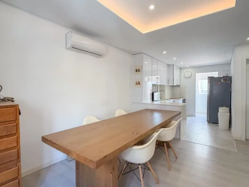 Apartamento T3 para Venda em Almada, Cova da Piedade, Pragal e Cacilhas