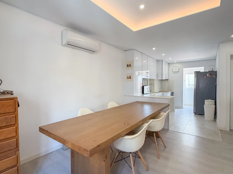 Apartamento T3 para Venda em Almada, Cova da Piedade, Pragal e Cacilhas Foto 7