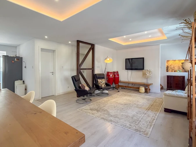 Apartamento T3 para Venda em Almada, Cova da Piedade, Pragal e Cacilhas Foto 5