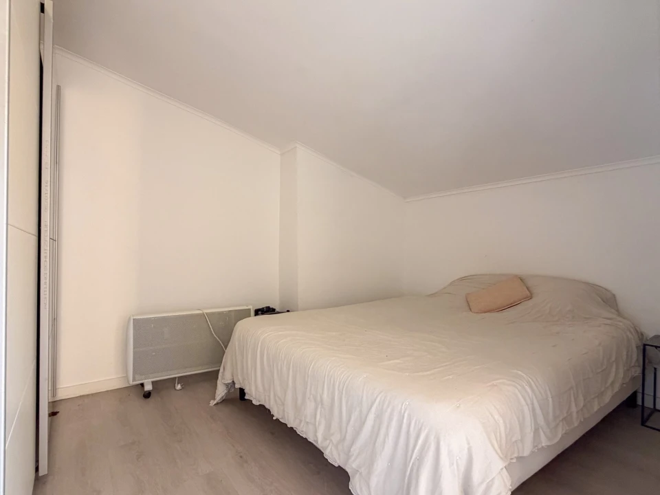 Apartamento T3 para Venda em Almada, Cova da Piedade, Pragal e Cacilhas Foto 21