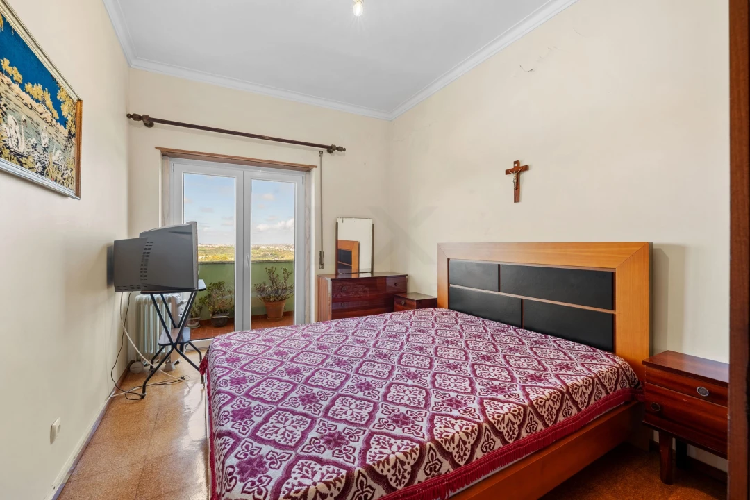 Apartamento T3 para Venda em Agualva e Mira-Sintra Foto 12