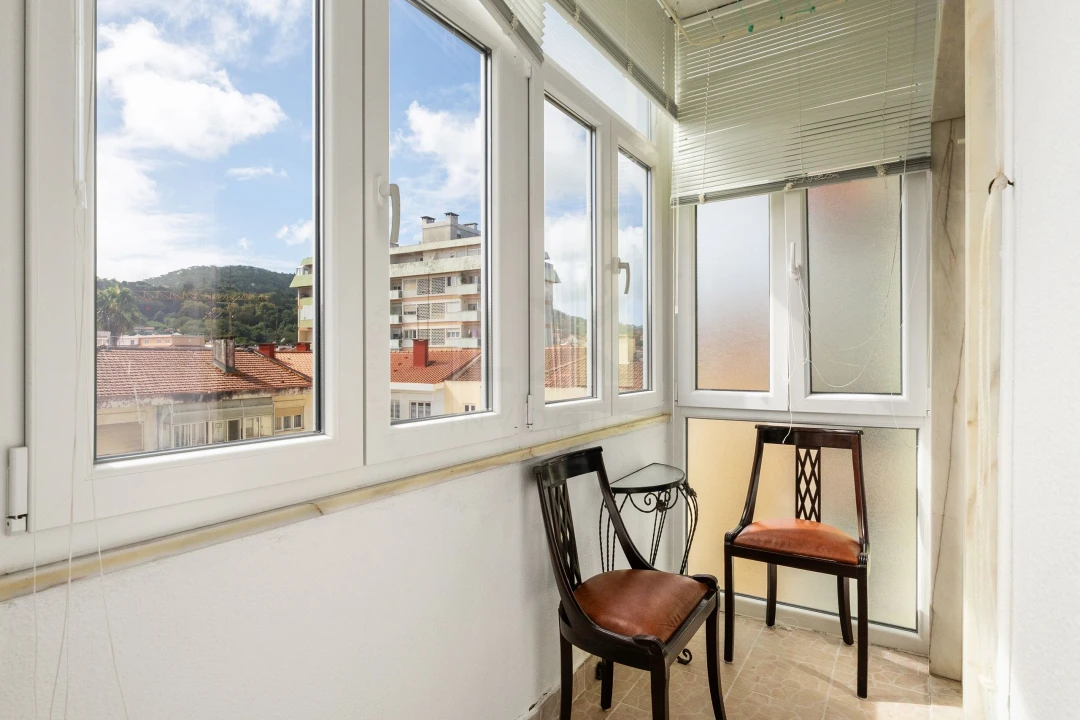 Apartamento T3 para Venda em Agualva e Mira-Sintra Foto 3