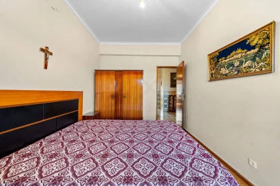 Apartamento T3 para Venda em Agualva e Mira-Sintra