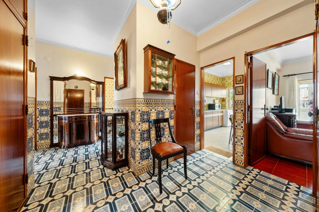 Apartamento T3 para Venda em Agualva e Mira-Sintra Foto 8