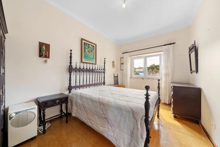 Apartamento T3 para Venda em Agualva e Mira-Sintra Foto 10