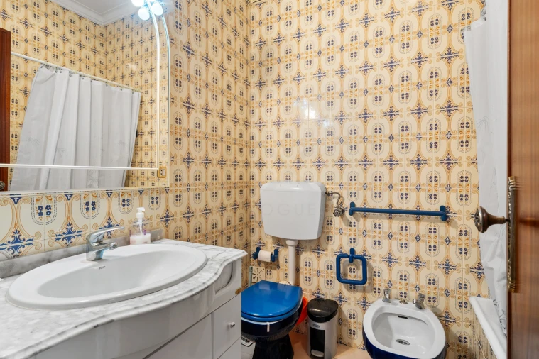 Apartamento T3 para Venda em Agualva e Mira-Sintra Foto 14