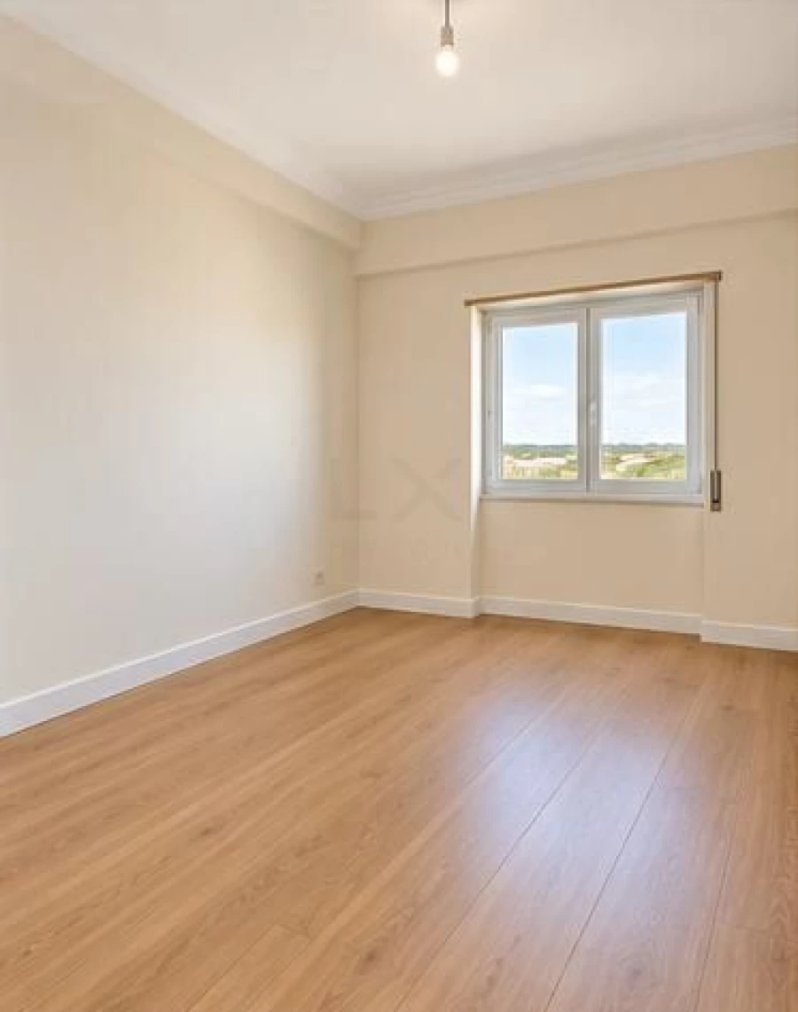 Apartamento T3 para Venda em Agualva e Mira-Sintra Foto 19