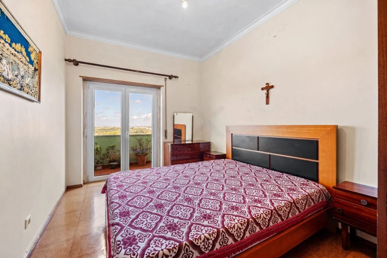 Apartamento T3 para Venda em Agualva e Mira-Sintra Foto 22