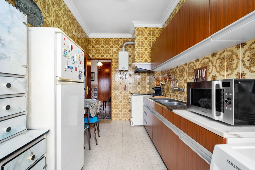 Apartamento T3 para Venda em Agualva e Mira-Sintra Foto 6