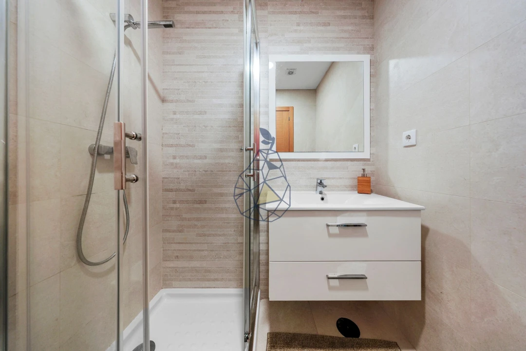 Apartamento T3 para Venda em Portimão Foto 13