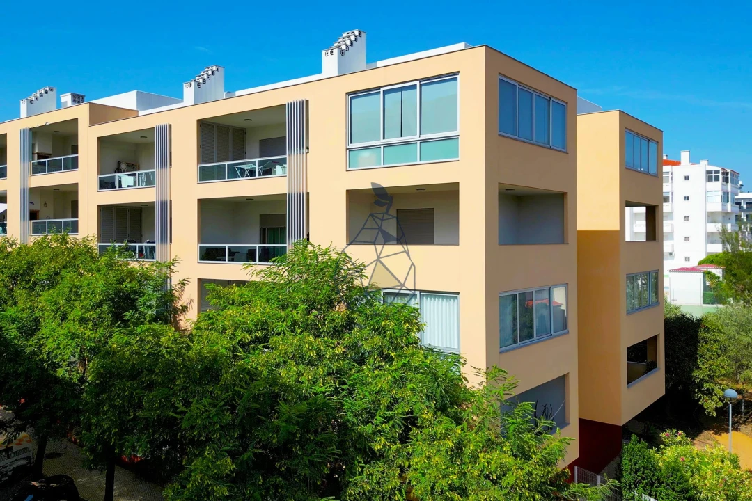 Apartamento T3 para Venda em Portimão Foto 1