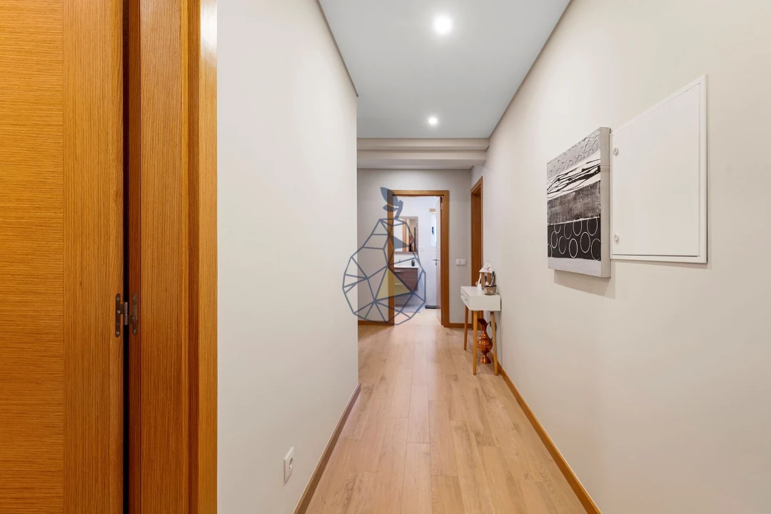 Apartamento T3 para Venda em Portimão Foto 10