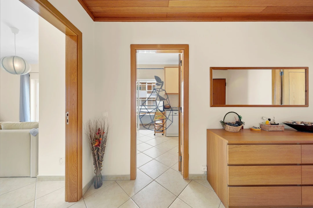 Apartamento T1 para Venda em Portimão Foto 11