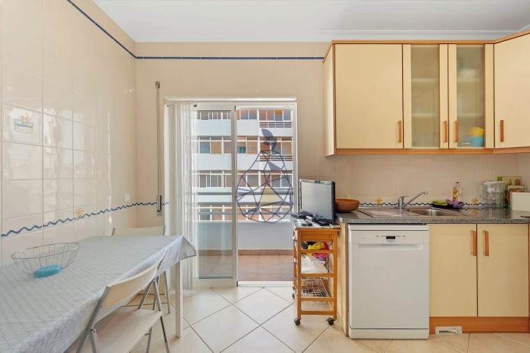 Apartamento T1 para Venda em Portimão Foto 12