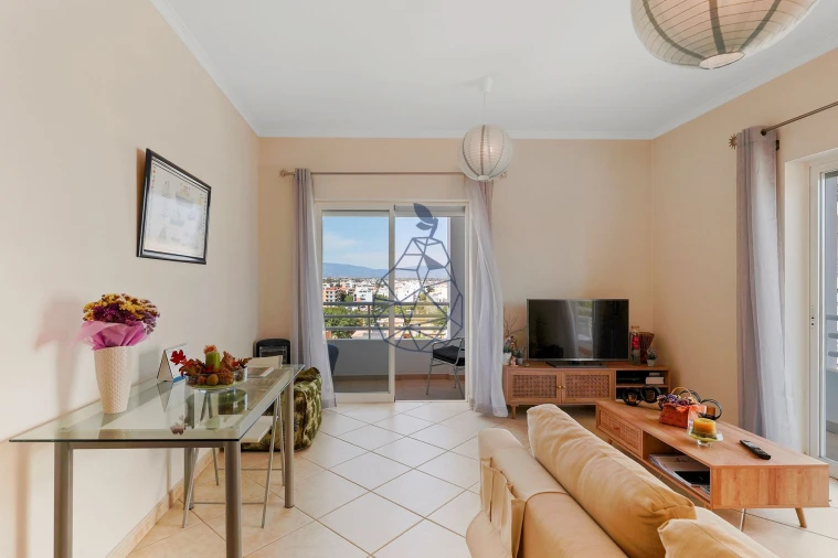 Apartamento T1 para Venda em Portimão Foto 3
