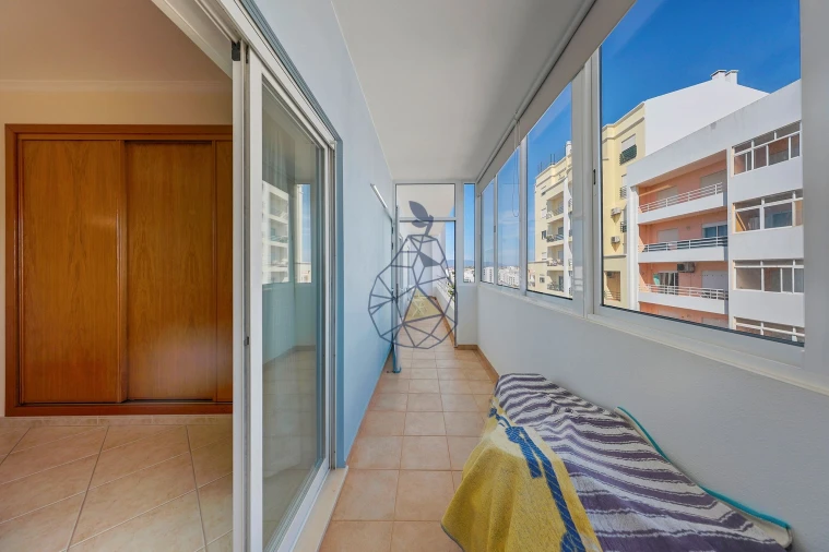 Apartamento T1 para Venda em Portimão Foto 7