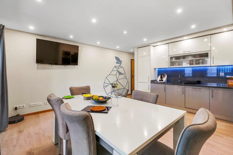 Apartamento T3 para Venda em Portimão Foto 6