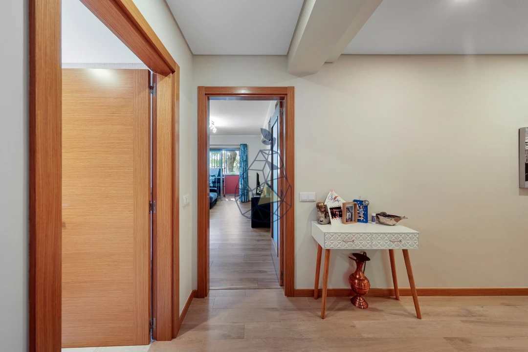 Apartamento T3 para Venda em Portimão Foto 16