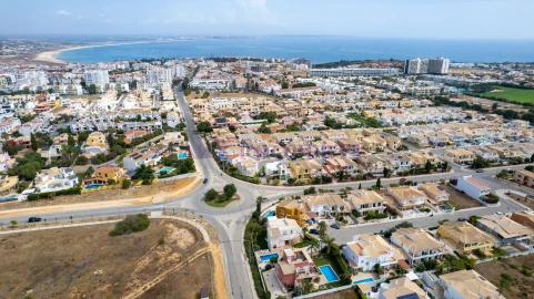 Moradia T4 para Venda em Lagos (São Sebastião e Santa Maria)