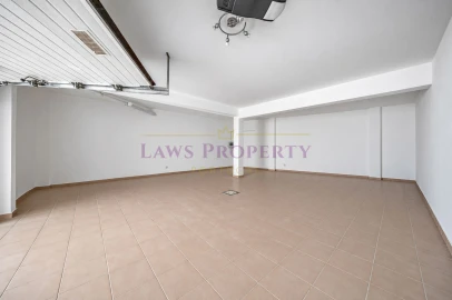 Moradia T4 para Venda em Lagos (São Sebastião e Santa Maria)