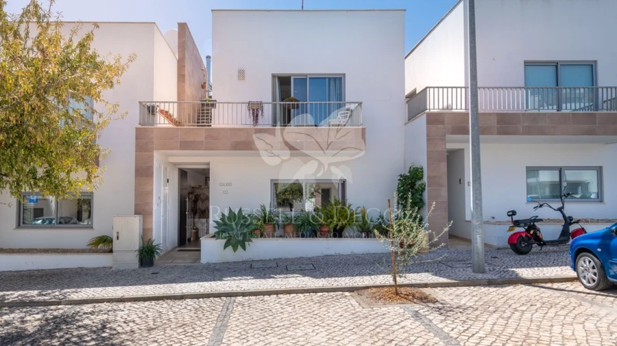 Moradia T3 para Venda em Olhão