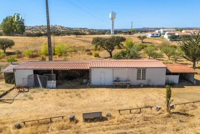 Moradia T4 para Venda em Mertola