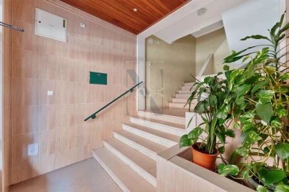 Apartamento T1 para Venda em São Domingos de Rana