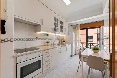 Apartamento T1 para Venda em São Domingos de Rana
