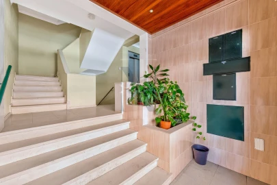 Apartamento T1 para Venda em São Domingos de Rana