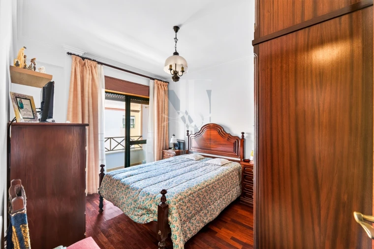 Apartamento T1 para Venda em São Domingos de Rana Foto 15